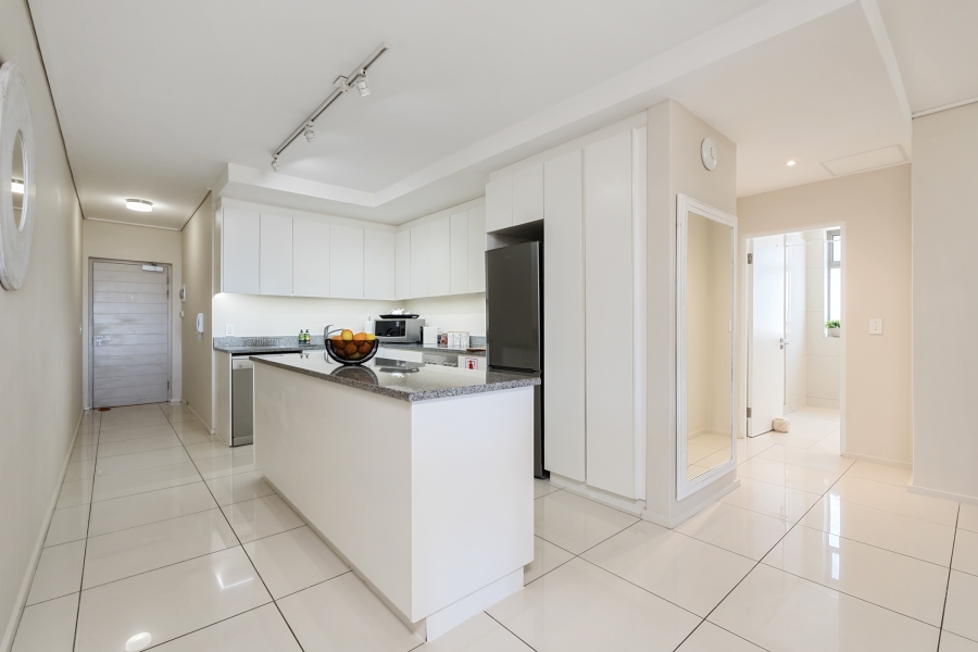 2 Bedroom Property for Sale in Green Point Western Cape